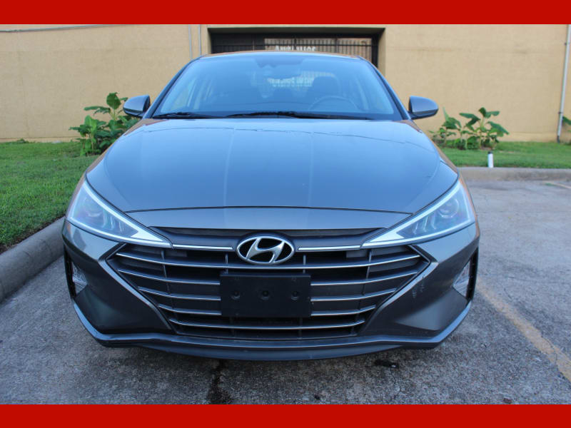 Hyundai Elantra 2020 price $10,999