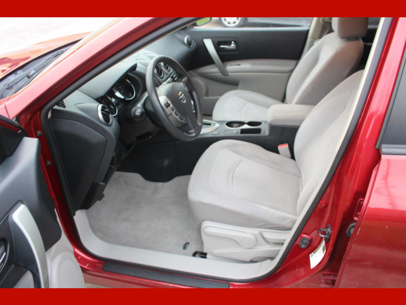 Nissan Rogue 2013 price $5,999