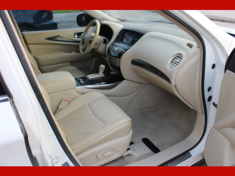 Infiniti JX35 2013 price $9,688