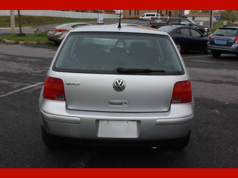 Volkswagen Golf 2004 price $5,999