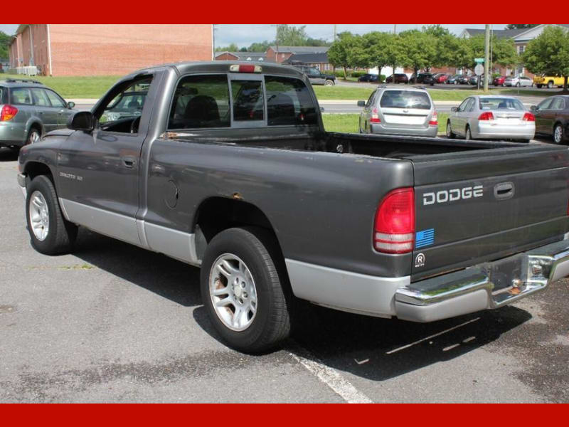 Dodge Dakota 2001 price $3,999