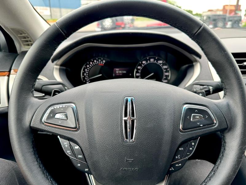 LINCOLN MKZ 2016 price $11,999