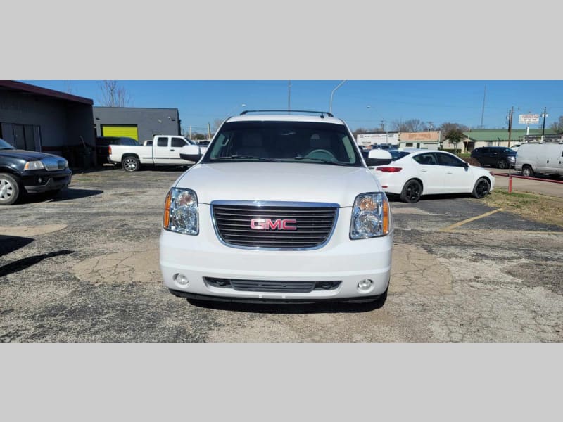 GMC Yukon XL 2007 price $8,500