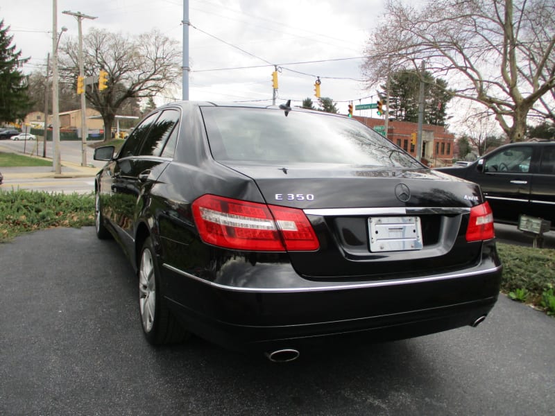 Mercedes-Benz E-Class 2010 price $9,600