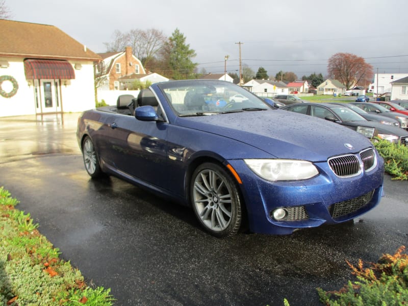 BMW 3-Series 2011 price $9,900