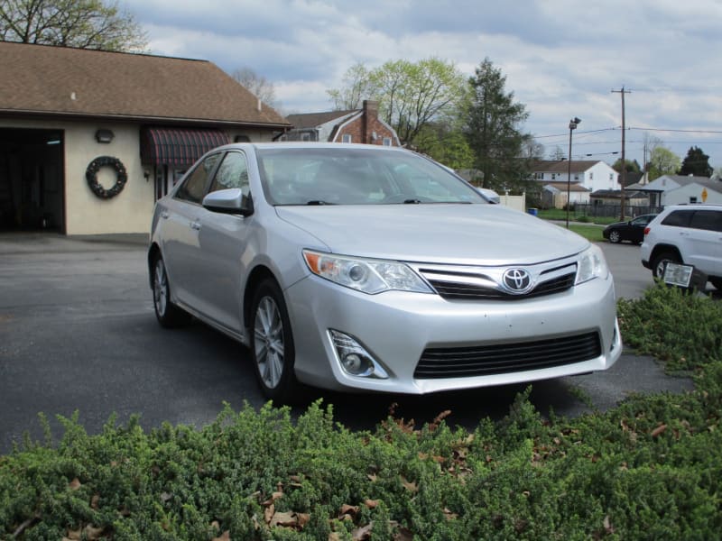 Toyota Camry 2012 price $10,200