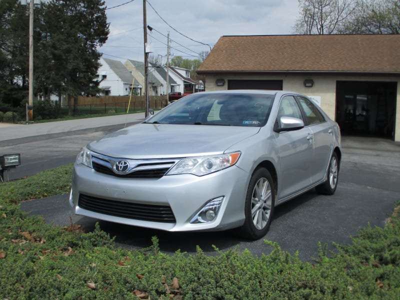 Toyota Camry 2012 price $10,200