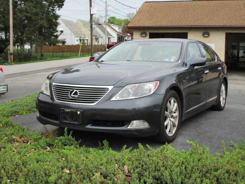 Lexus LS 460 2007 price $8,500