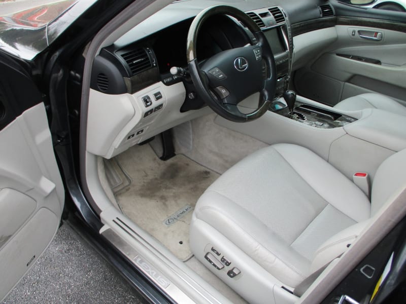 Lexus LS 460 2007 price $8,500