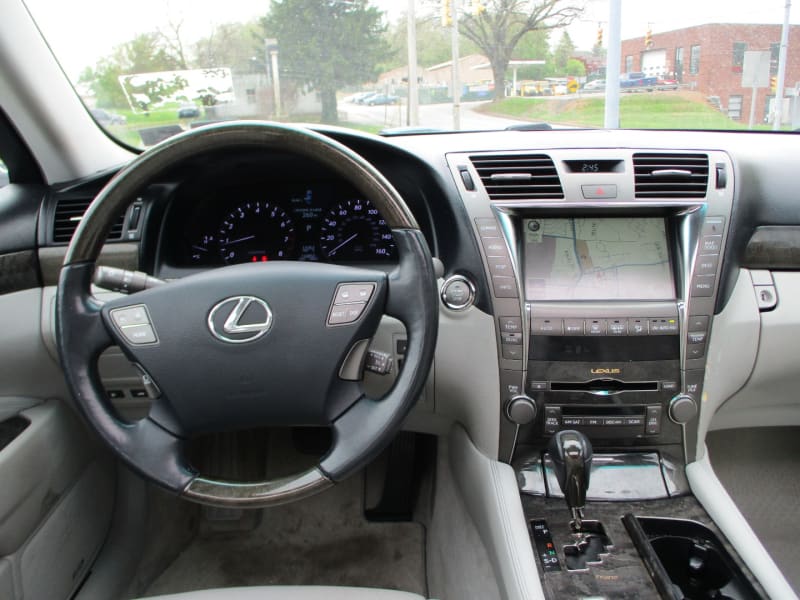 Lexus LS 460 2007 price $8,500