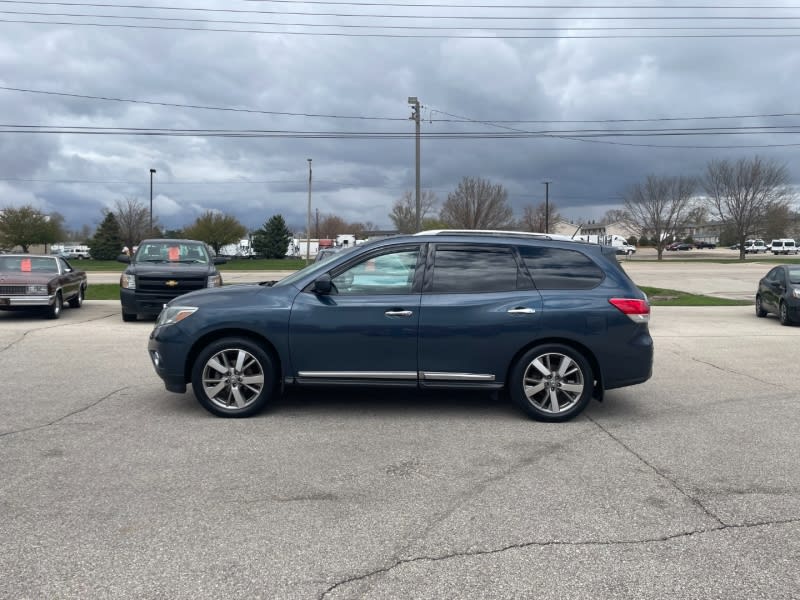 Nissan Pathfinder 2014 price $10,850