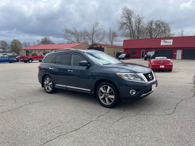 Nissan Pathfinder 2014 price $10,850