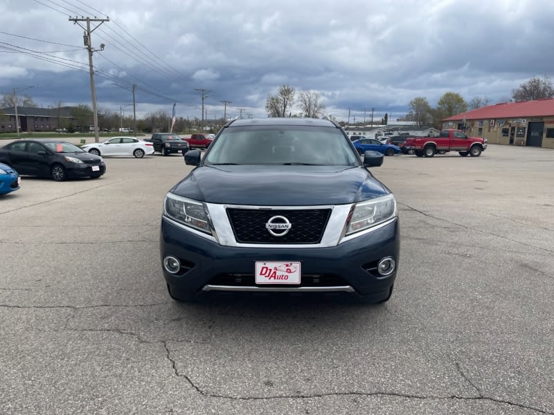 Nissan Pathfinder 2014 price $10,850