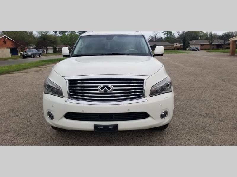 Infiniti QX80 2014 price $15,400