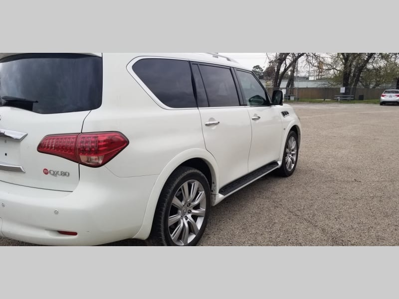 Infiniti QX80 2014 price $15,400