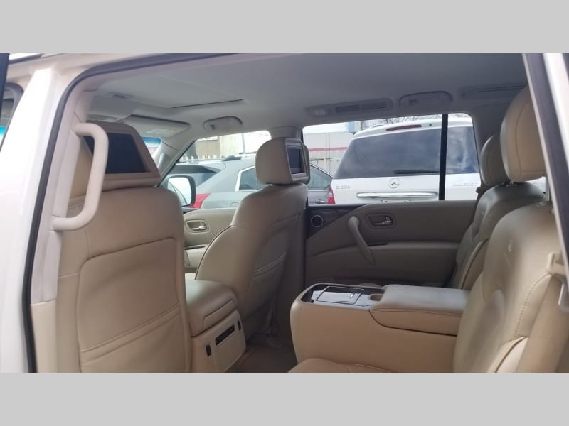 Infiniti QX80 2014 price $15,400