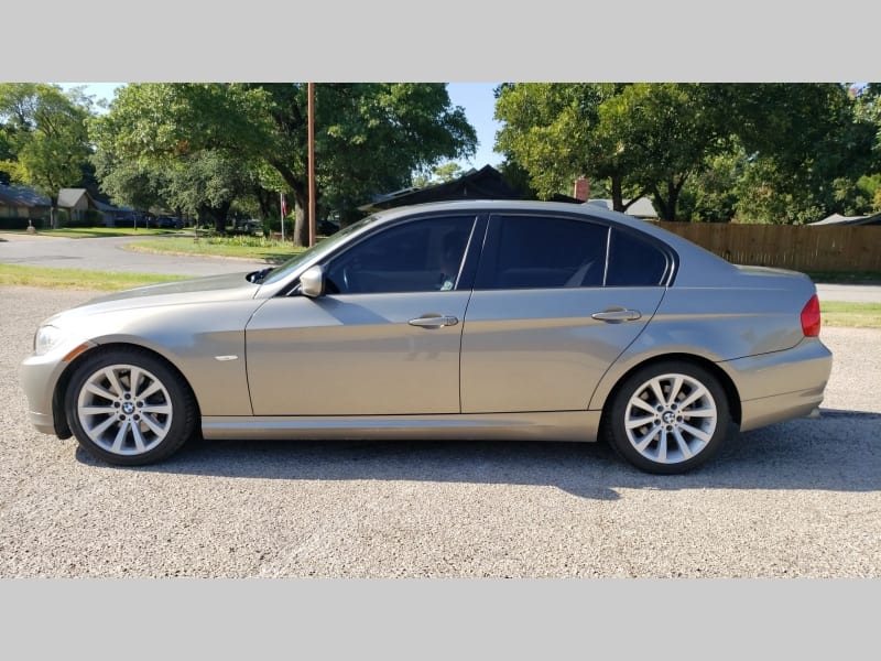 BMW 3-Series 2011 price $8,000