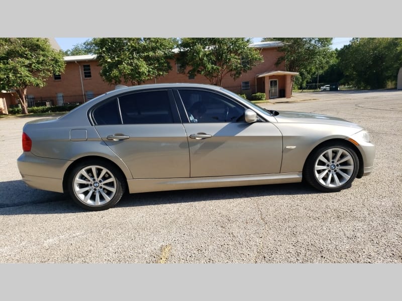 BMW 3-Series 2011 price $8,000