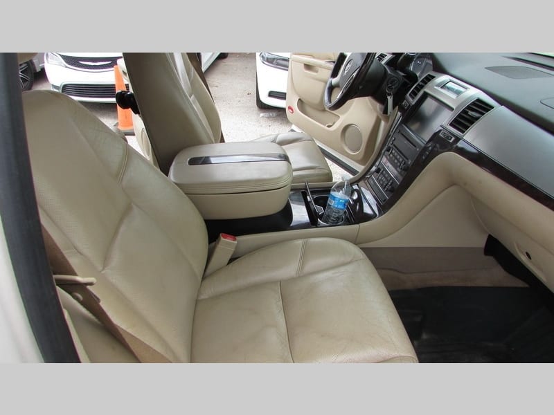 Cadillac Escalade 2010 price $12,500