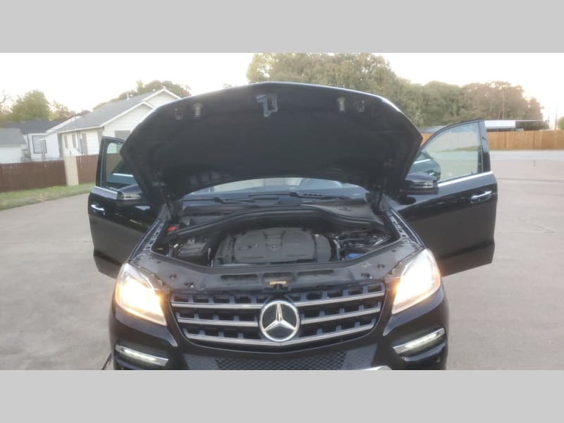 Mercedes-Benz M-Class 2015 price $17,995