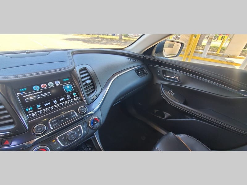 Chevrolet Impala 2019 price $16,900