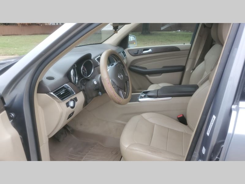 Mercedes-Benz M-Class 2015 price $15,995