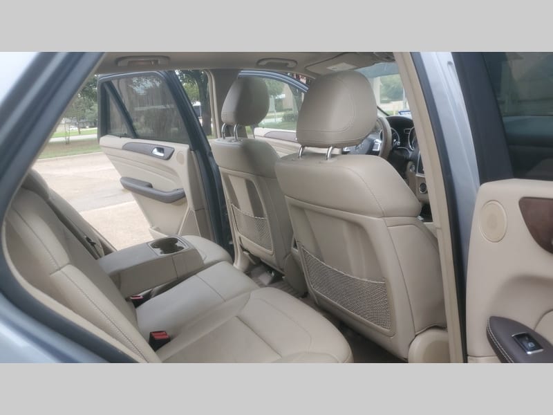 Mercedes-Benz M-Class 2015 price $15,995