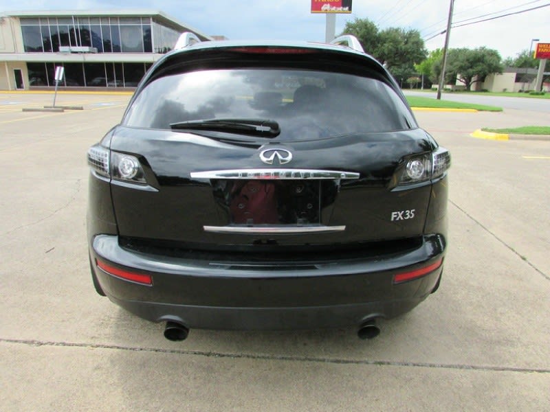 Infiniti FX35 2006 price $6,800