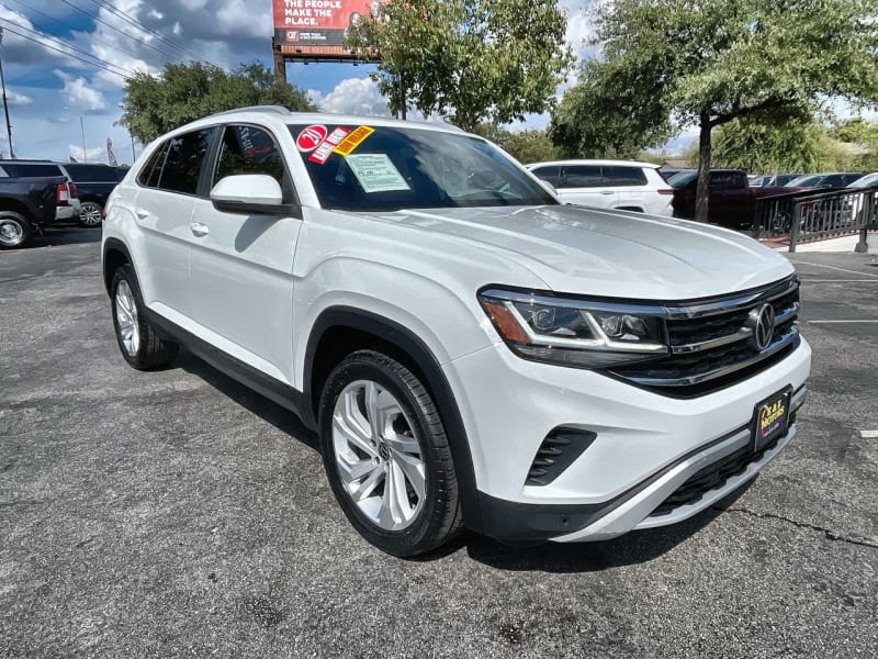 Volkswagen Atlas Cross Sport 2020 price $35,000