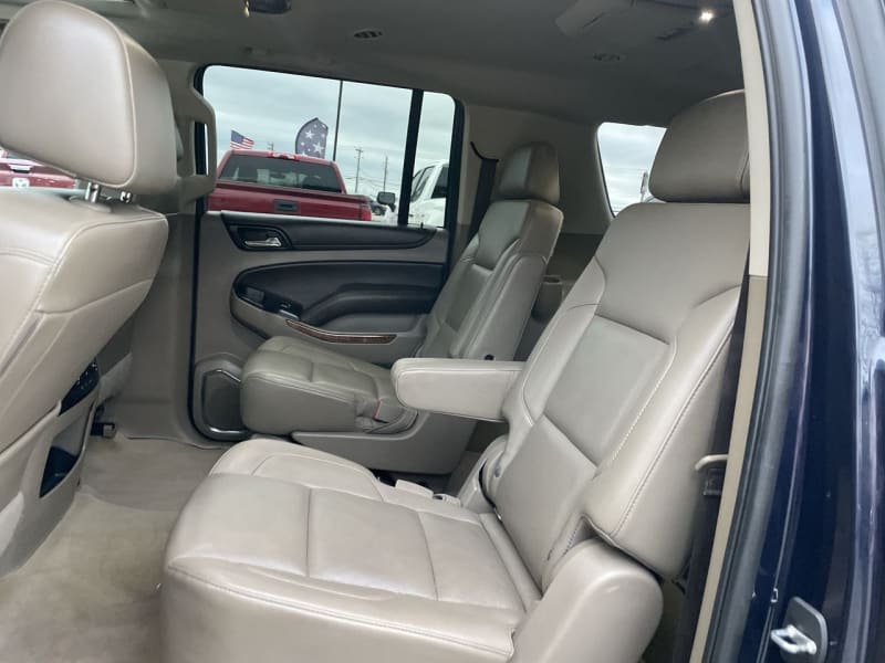 Chevrolet Suburban 2018 price $35,000