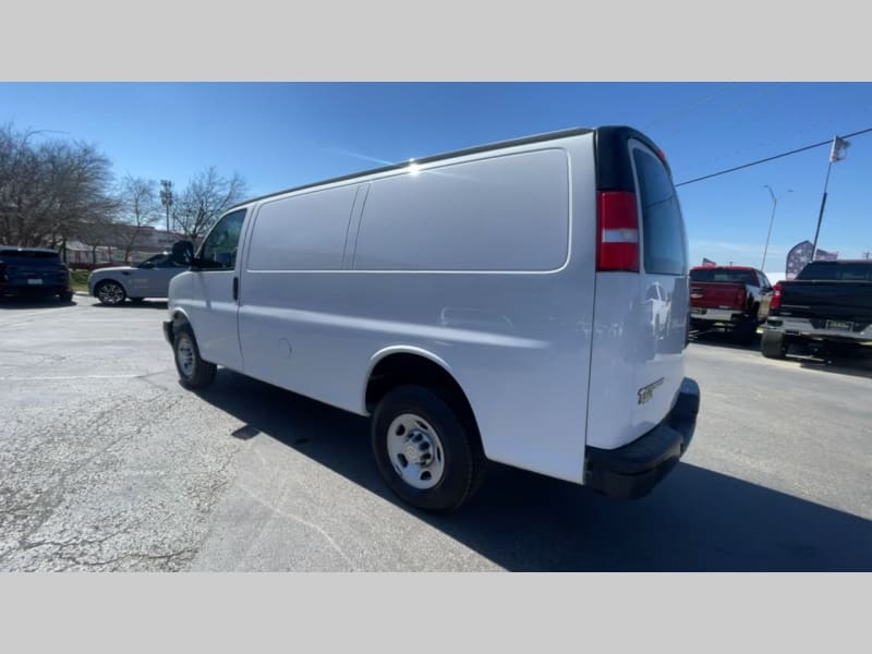 Chevrolet Express Cargo Van 2021 price $25,000