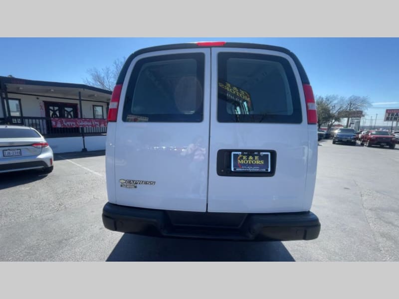 Chevrolet Express Cargo Van 2021 price $25,000