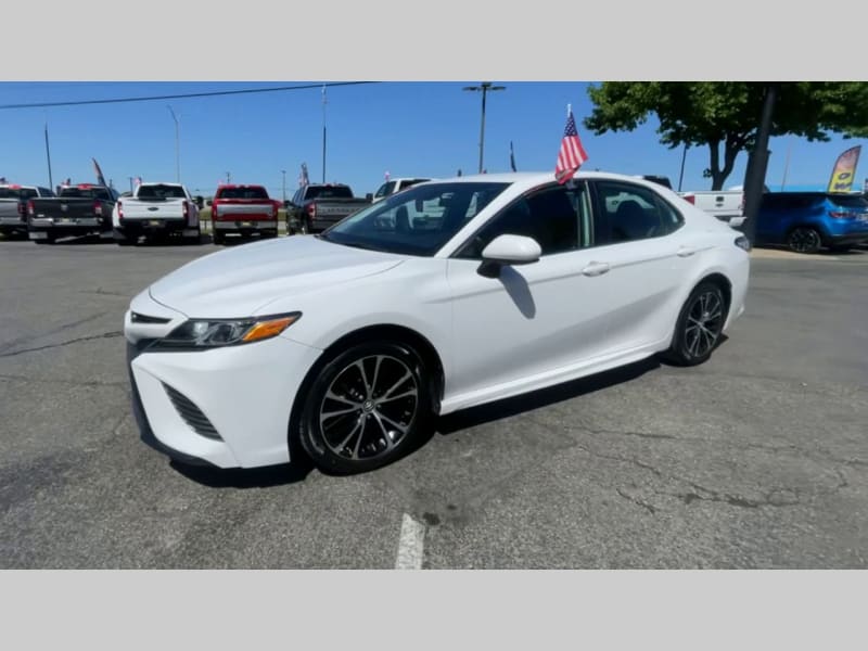 Toyota Camry 2020 price $26,000