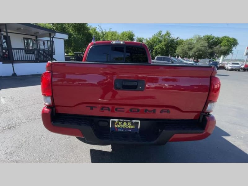 Toyota Tacoma 2WD 2019 price $28,000