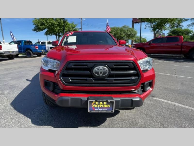 Toyota Tacoma 2WD 2019 price $28,000