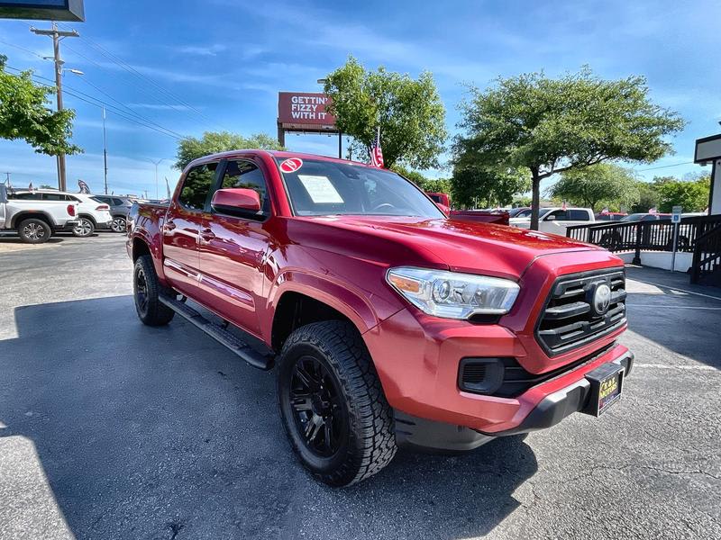 Toyota Tacoma 2WD 2019 price $28,000