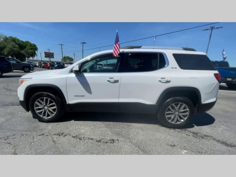 GMC Acadia 2017 price $22,000