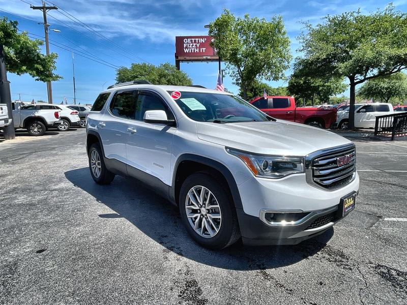 GMC Acadia 2017 price $22,000