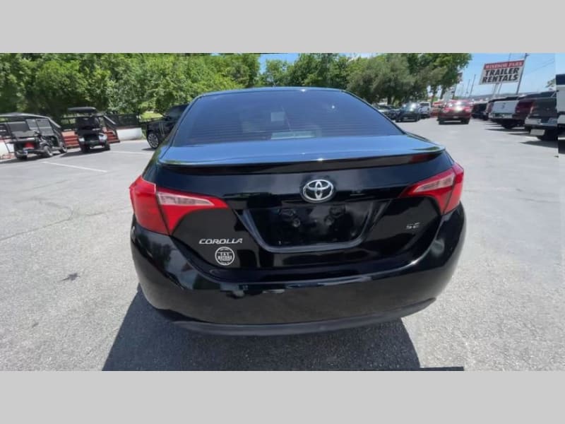 Toyota Corolla 2018 price $17,000