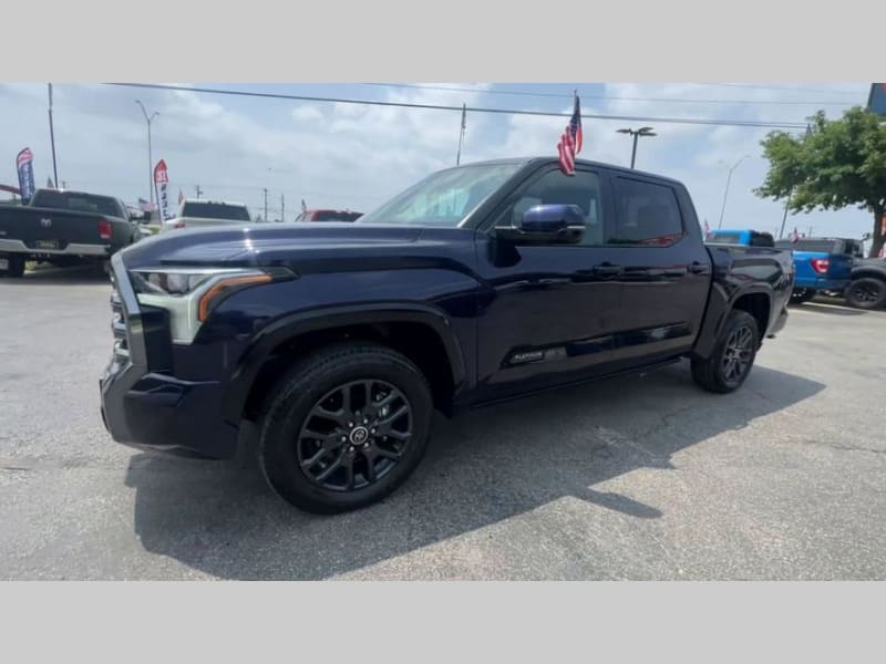 Toyota Tundra 4WD 2023 price $68,000