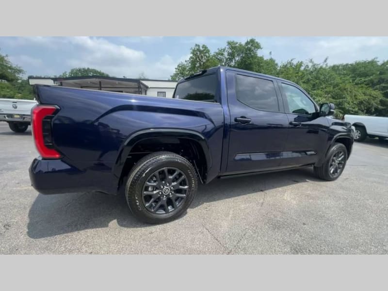 Toyota Tundra 4WD 2023 price $68,000