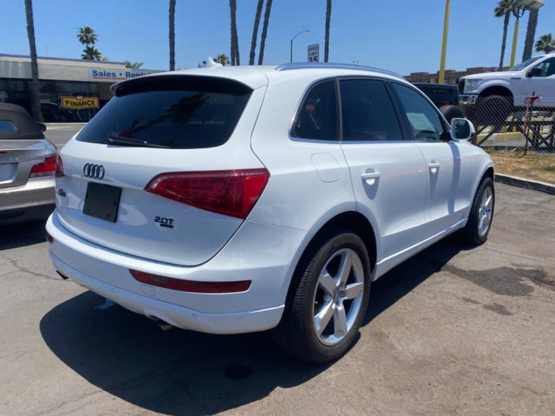 AUDI Q5 2012 price $13,988