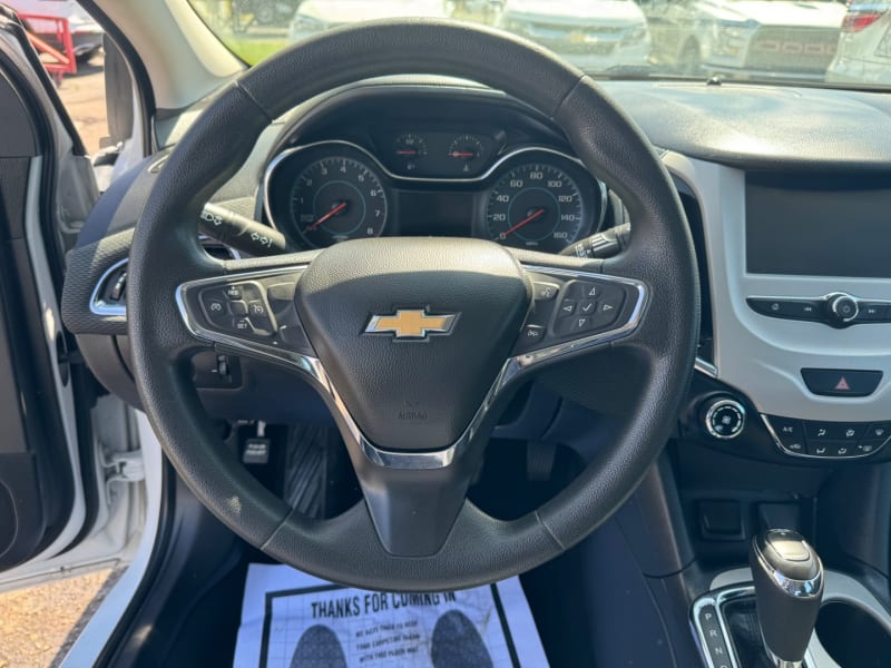 CHEVROLET CRUZE 2018 price $11,988