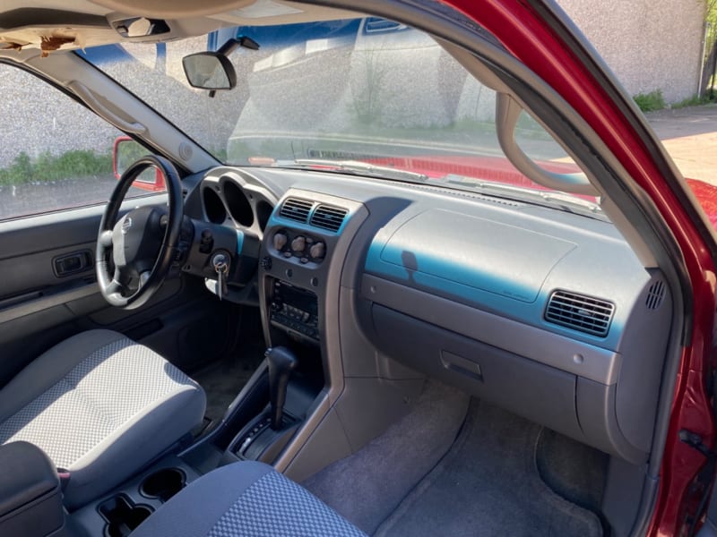 Nissan Frontier 2WD 2002 price $7,500