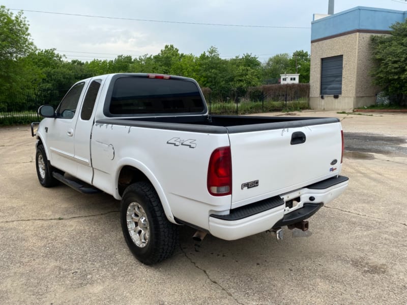 Ford F-150 1999 price $4,990