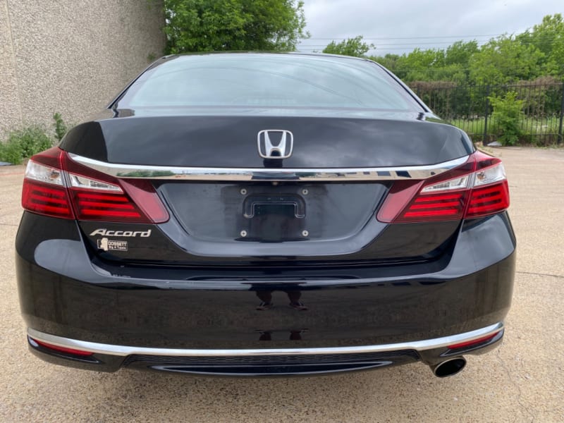 Honda Accord Sedan 2017 price $13,990