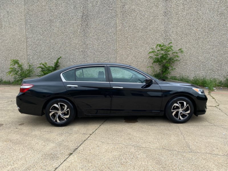 Honda Accord Sedan 2017 price $14,990