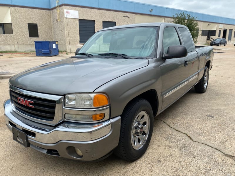 GMC Sierra 1500 2006 price $9,990