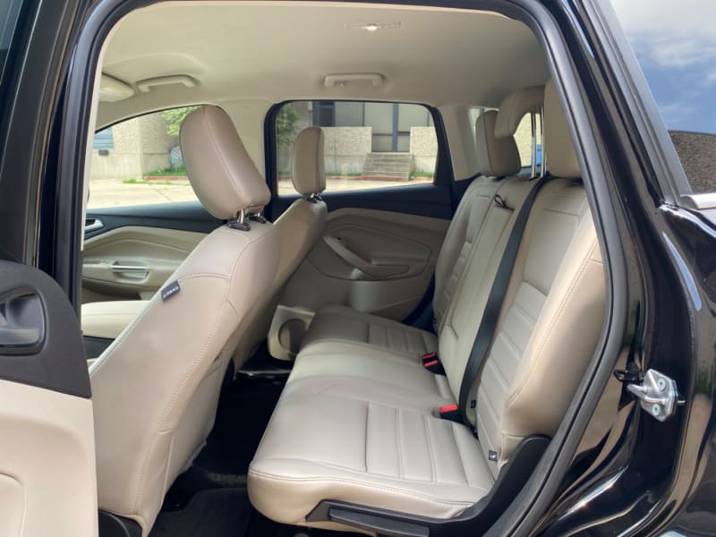 Ford Escape 2019 price $14,990