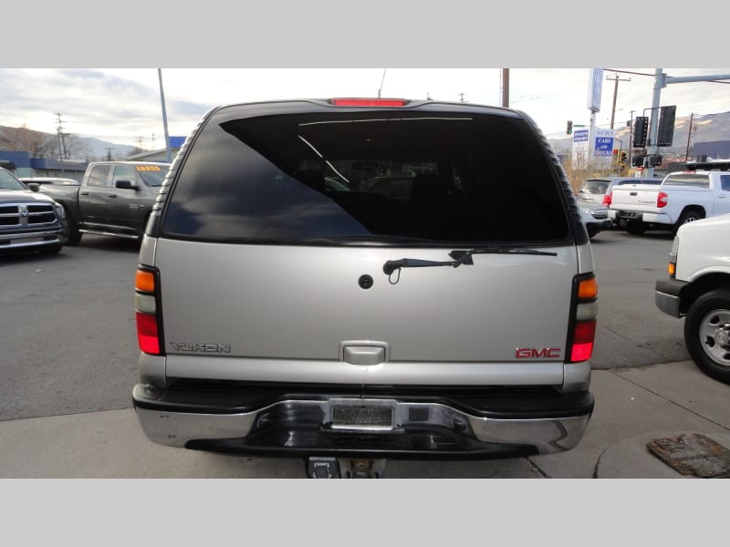 GMC Yukon 2004 price $5,950